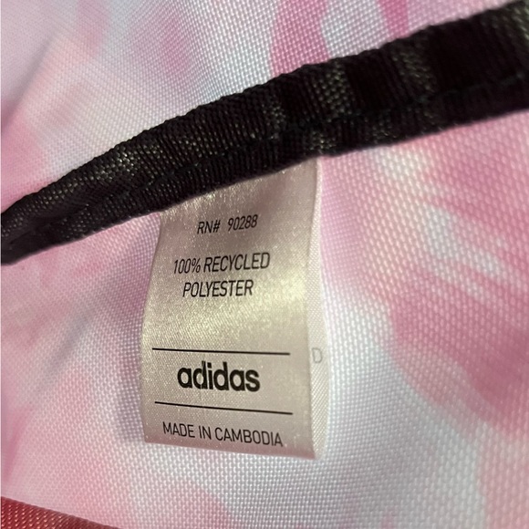 🆕 adidas Everyday Tote - Picture 10 of 14